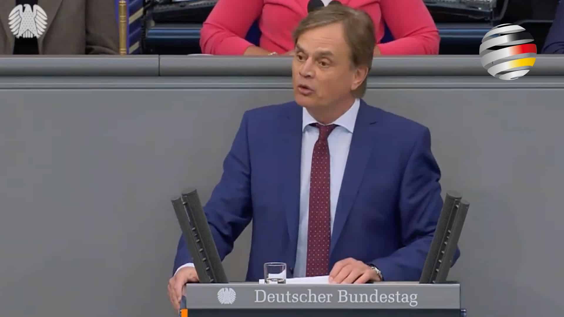 Bernd Baumann (AfD): „Remigration ist die Durchsetzung von Recht und Verfassung“