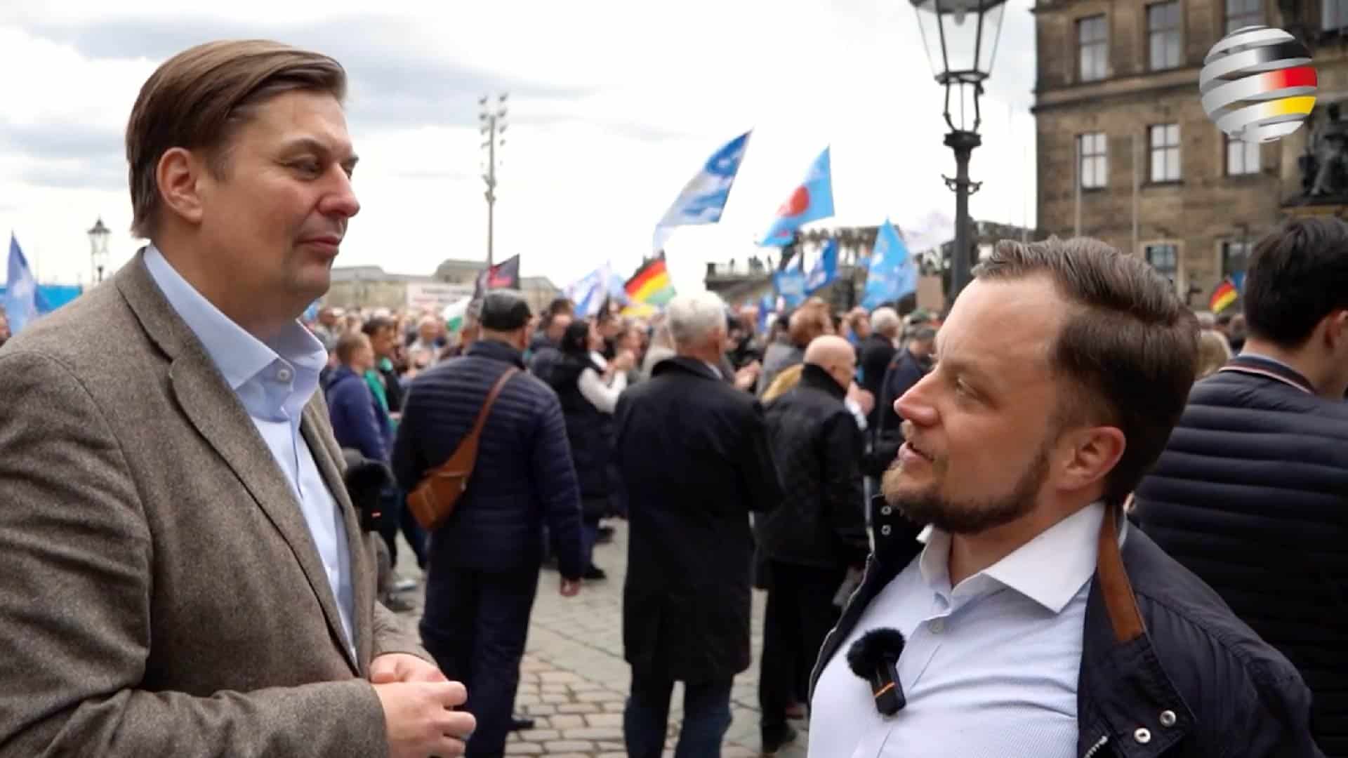 AfD-Friedensdemo in Dresden: „Wir werden den Kriegsrethorikern die Stirn bieten!“