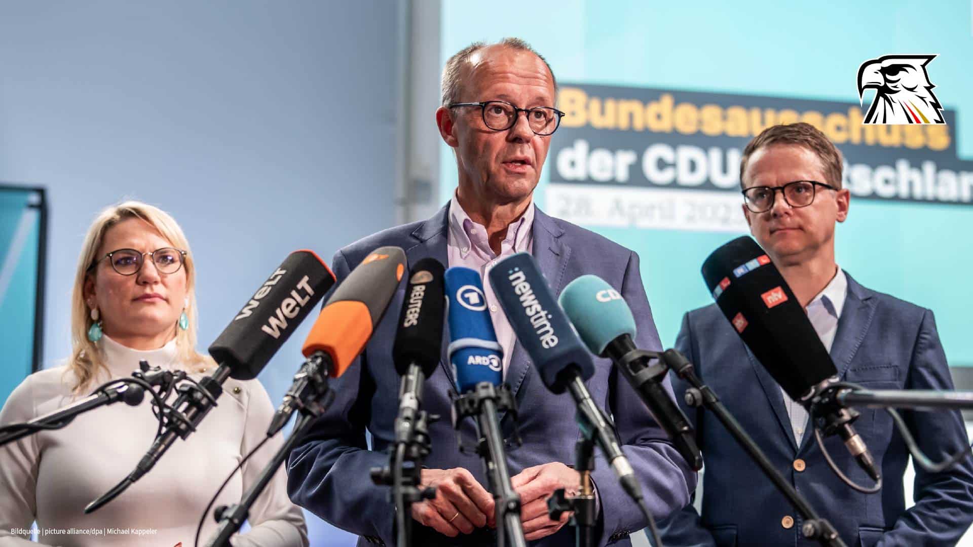 Politik: Wollt Ihr den totalen Wahlbetrug? CDU-Parteitag: JAAAA!