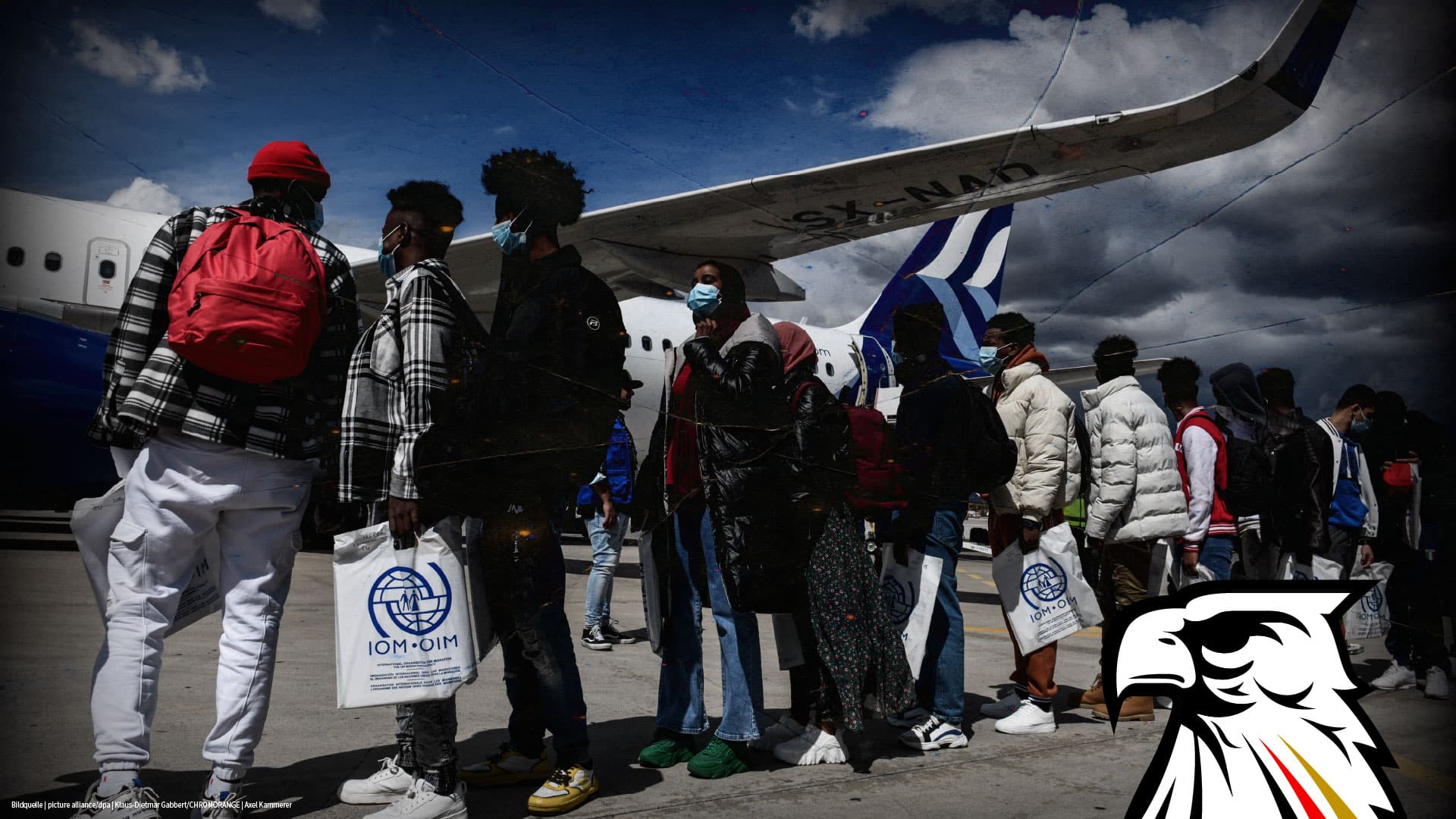 Von wegen „Aufnahmestopp“: Neuer Afghanen-Flieger Richtung Deutschland unterwegs!